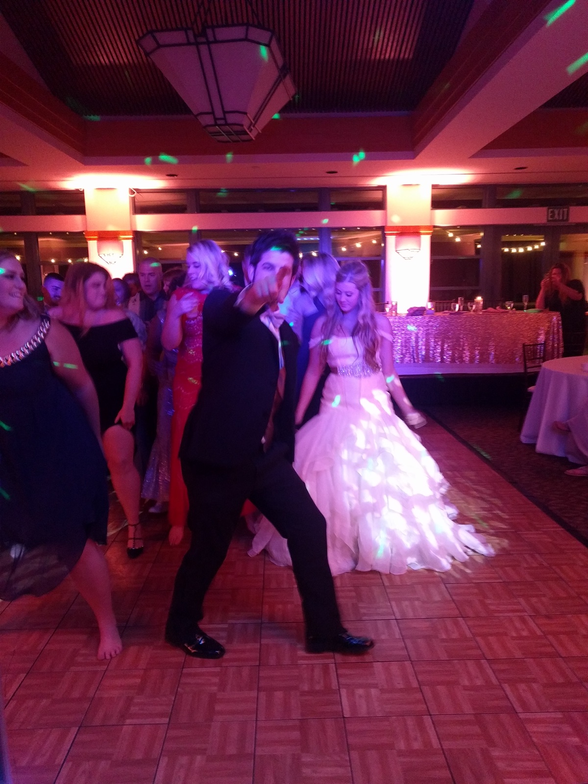 Ashley & Ryan's Elegant Oakdale Reception