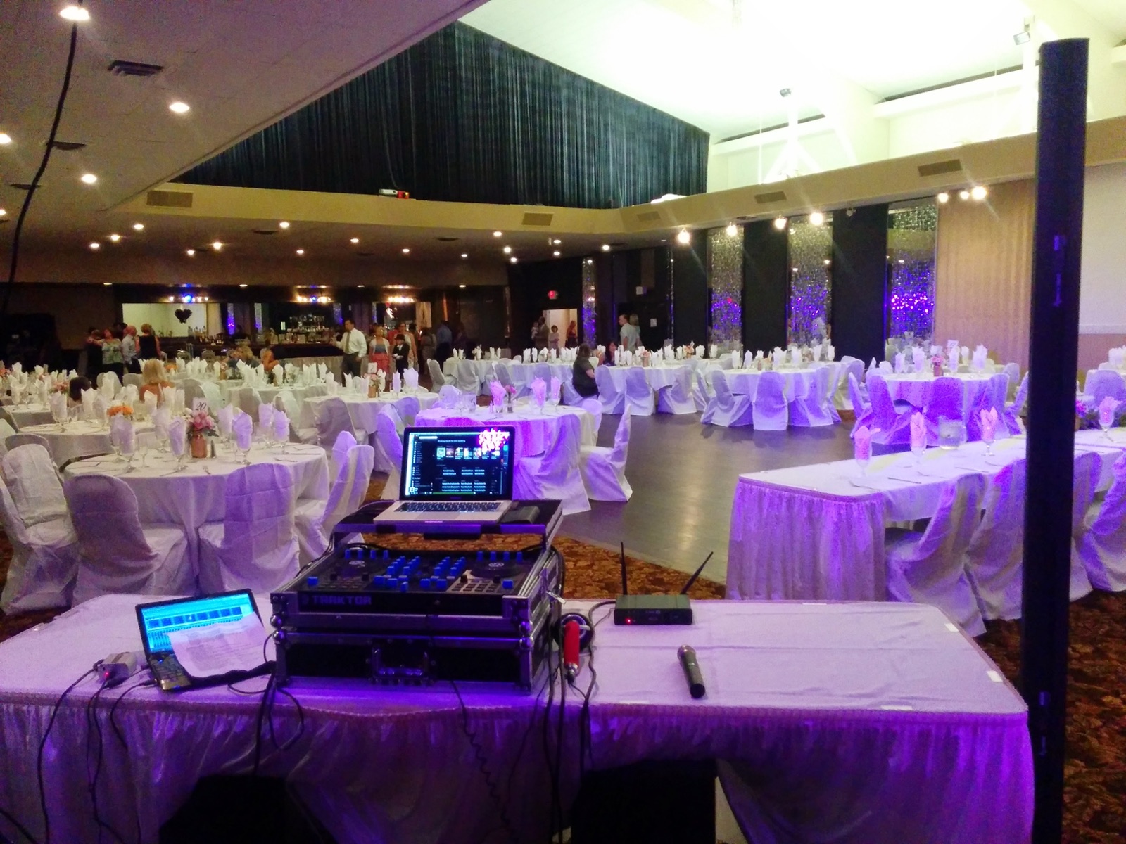 Destiny & Jordan's Manteca Wedding: A Banquet-Hall Celebration