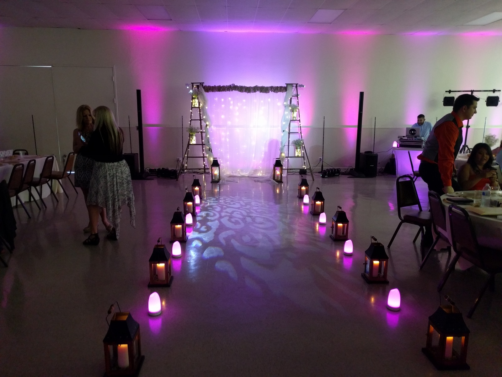 Nicole & Brandon's Sacramento Wedding Full of DIY Heart