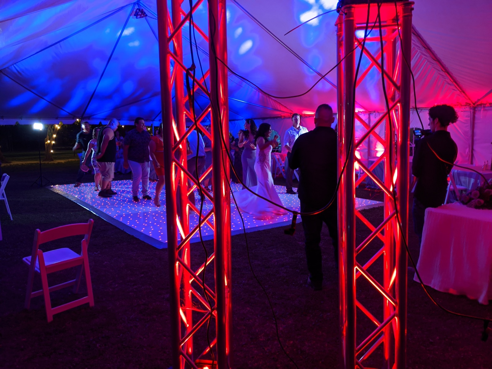 Rachel & Kevin's Livermore Tented Wedding Under the Lights