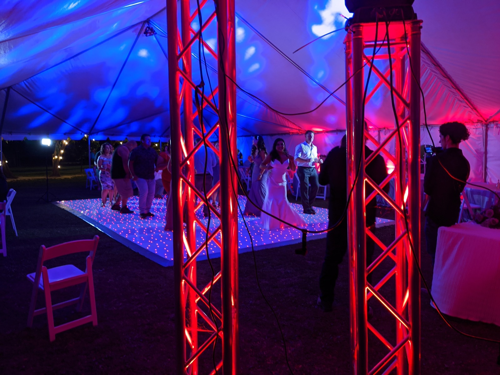 Rachel & Kevin's Livermore Tented Wedding Under the Lights