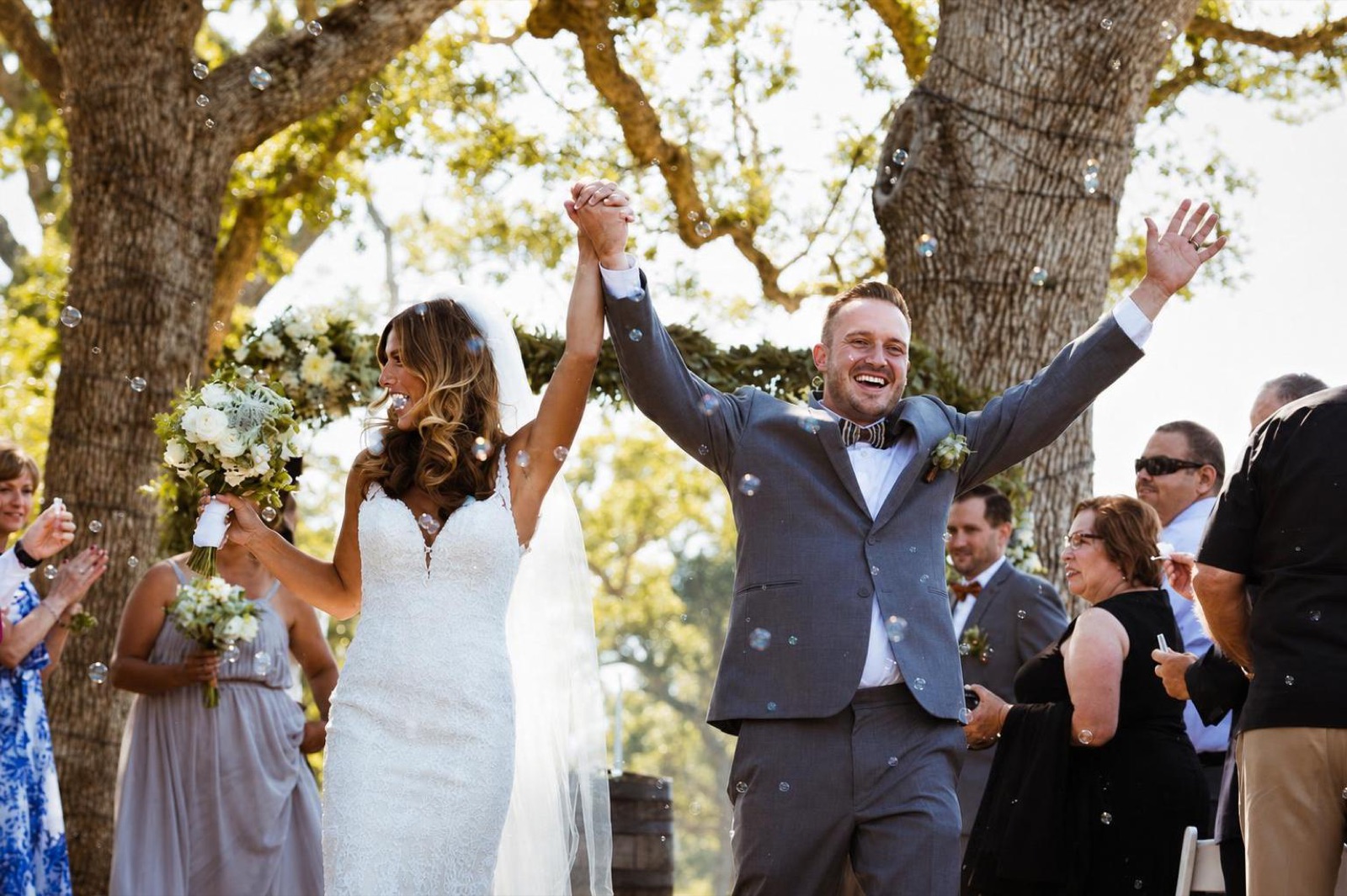 How Your DJ & Wedding Coordinator Divide the Timeline