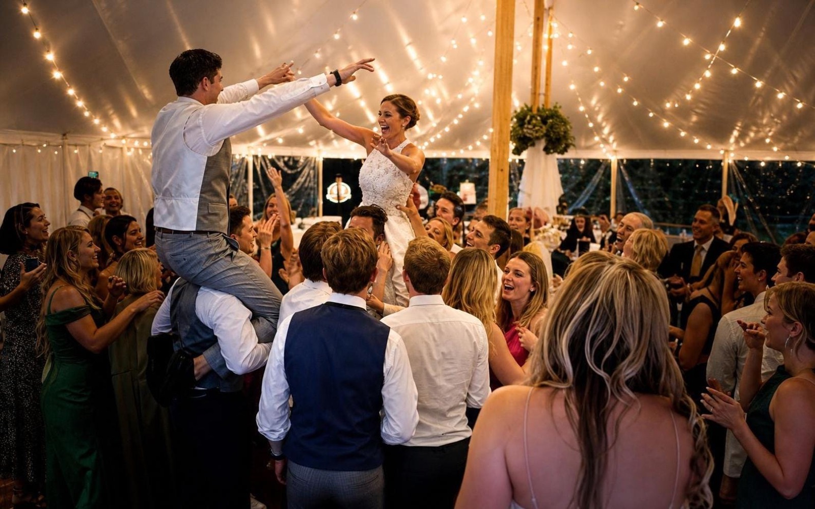 Micro-Weddings & Intimate Celebrations: The Small Wedding Trend