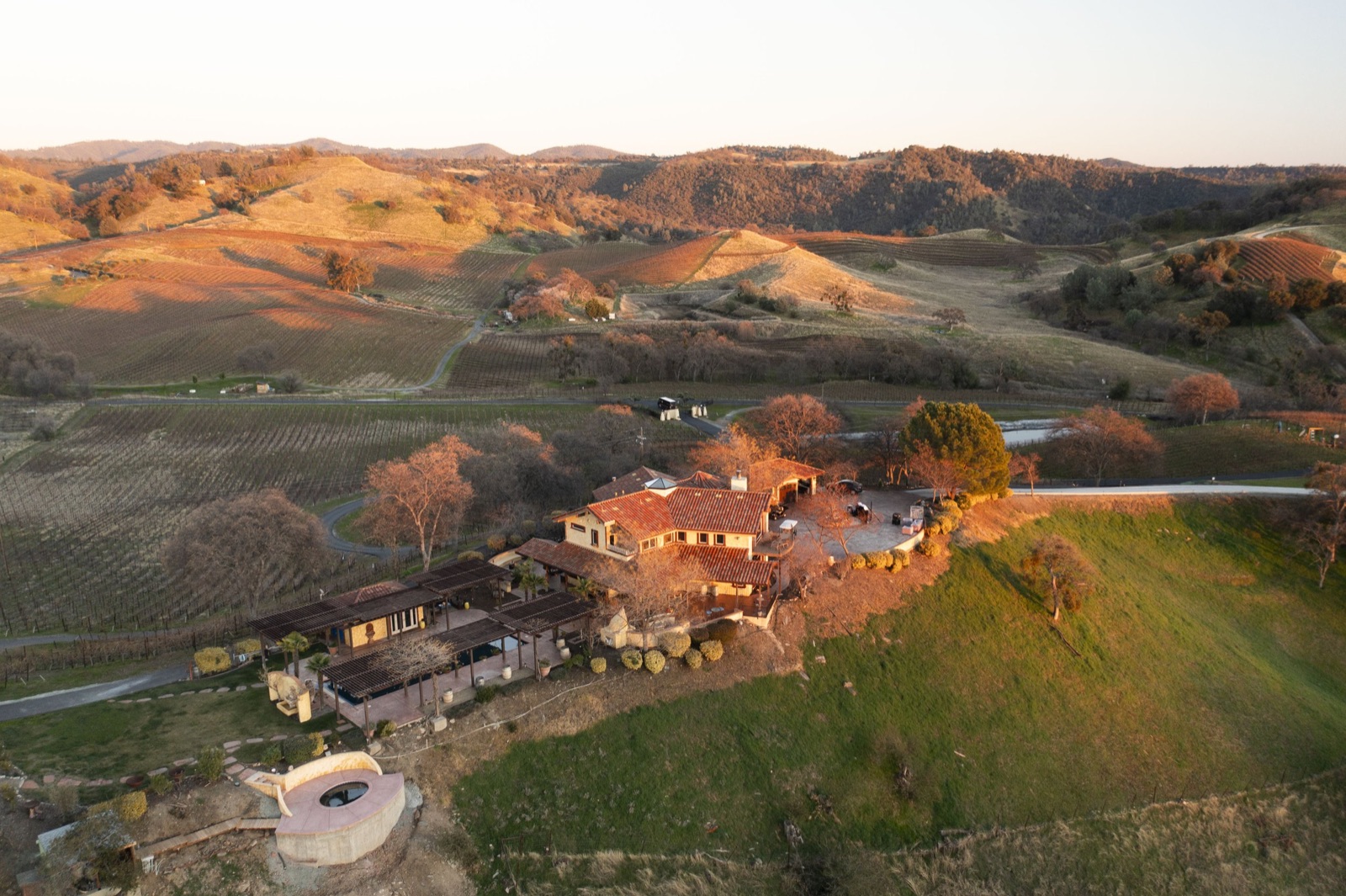 European-style villa at Airola Road Vineyards wedding venue in Angels Camp, California