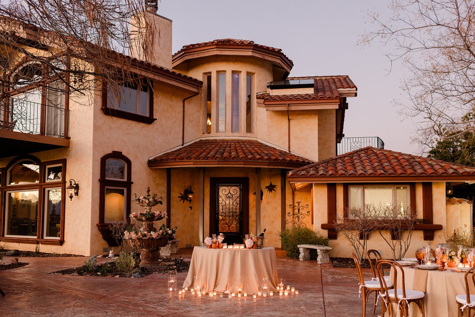 Open-air courtyard reception terrace at Airola Road Vineyards in Angels Camp, California