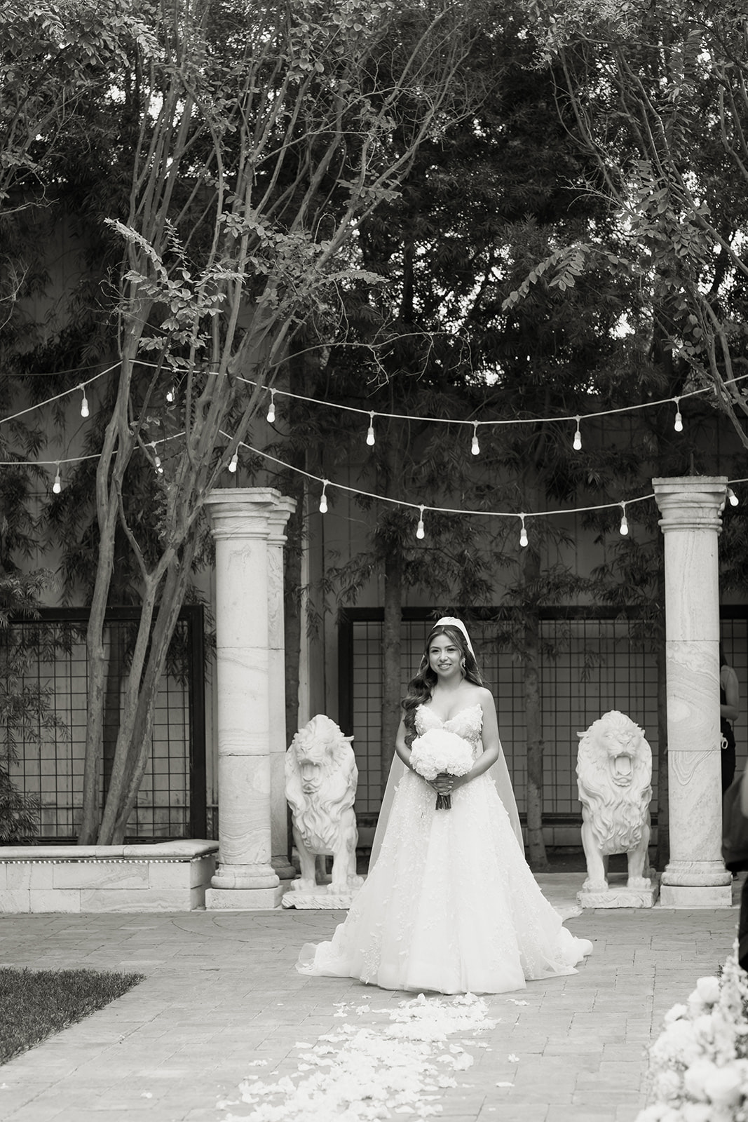Lush secret-garden grounds at Brownstone Gardens wedding venue in Oakley, California