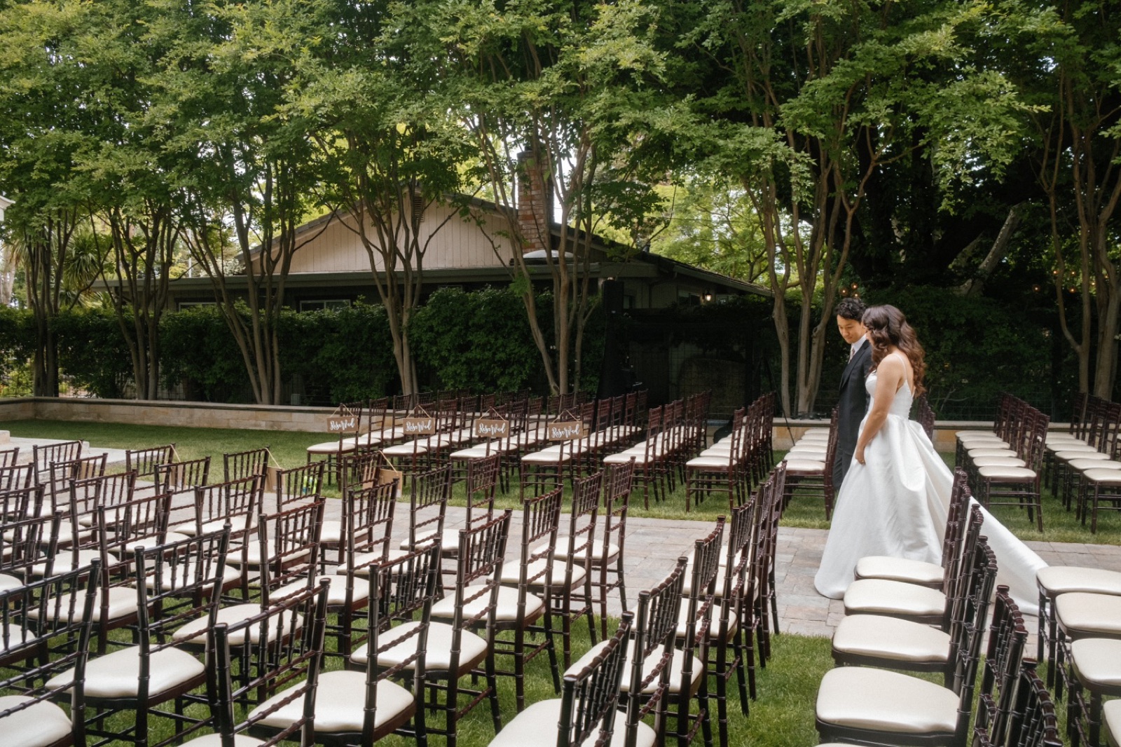 Bay Area outdoor ceremony in the courtyard at Brownstone Gardens in Oakley, California