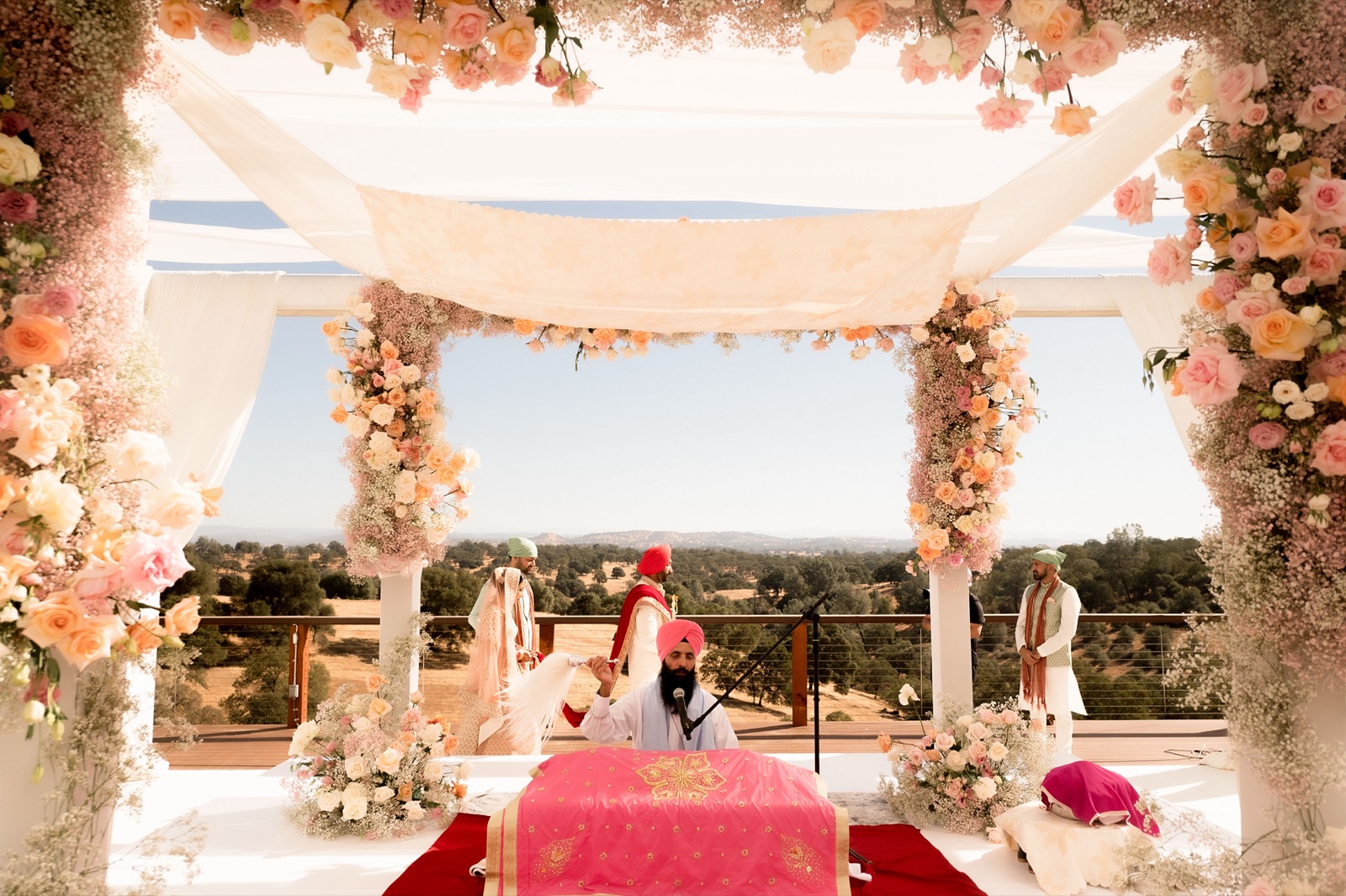 Outdoor event space at Clondaire Estate & Vineyards wedding venue in Angels Camp, California