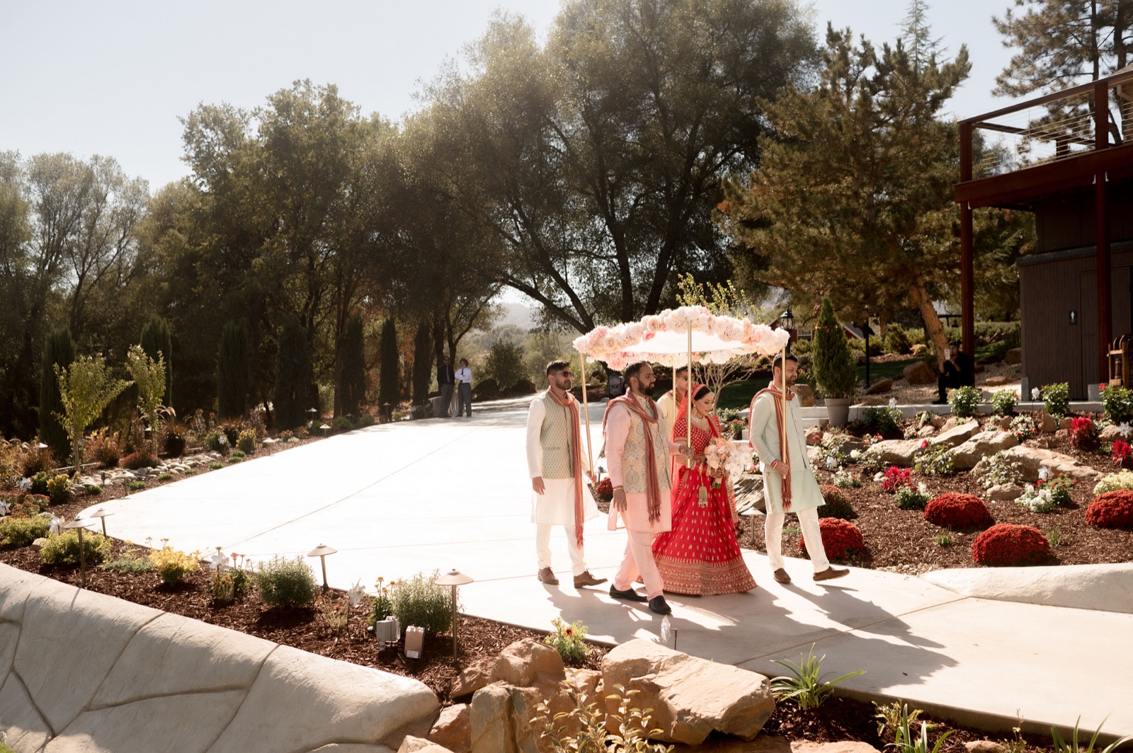 Hilltop grounds at Clondaire Estate & Vineyards wedding venue in Angels Camp, California