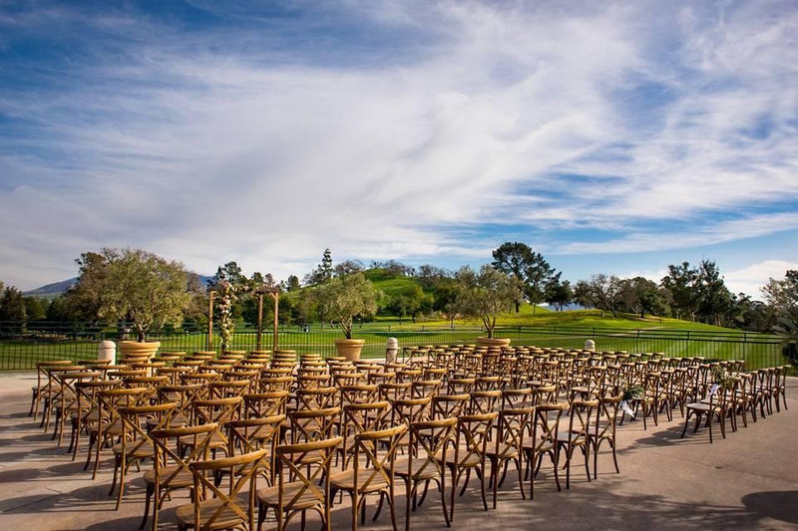 Golf-course and clubhouse exterior at Contra Costa Country Club wedding venue in Pleasant Hill, CA