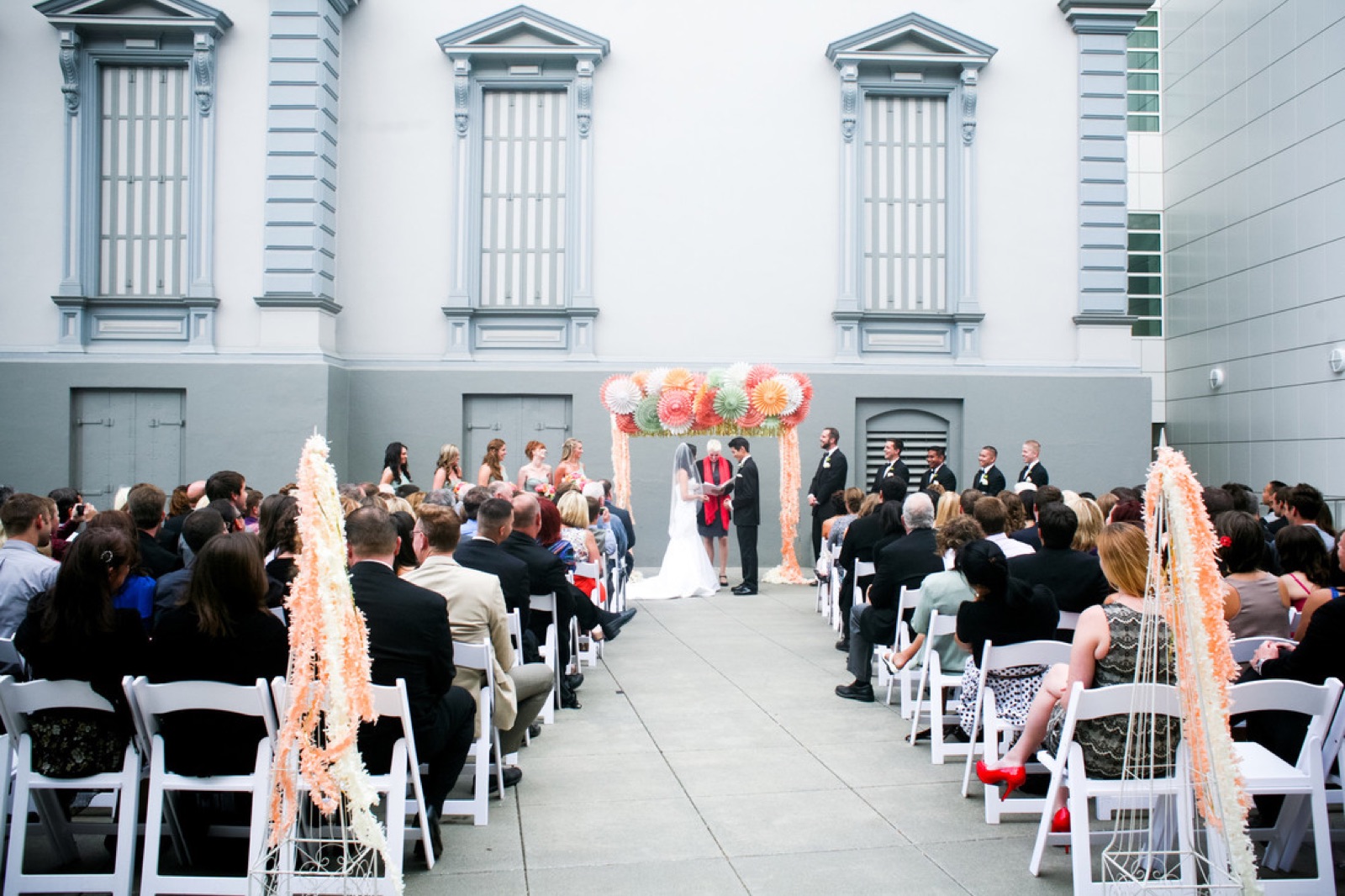 Outdoor courtyard wedding ceremony at Crocker Art Museum in Sacramento, California