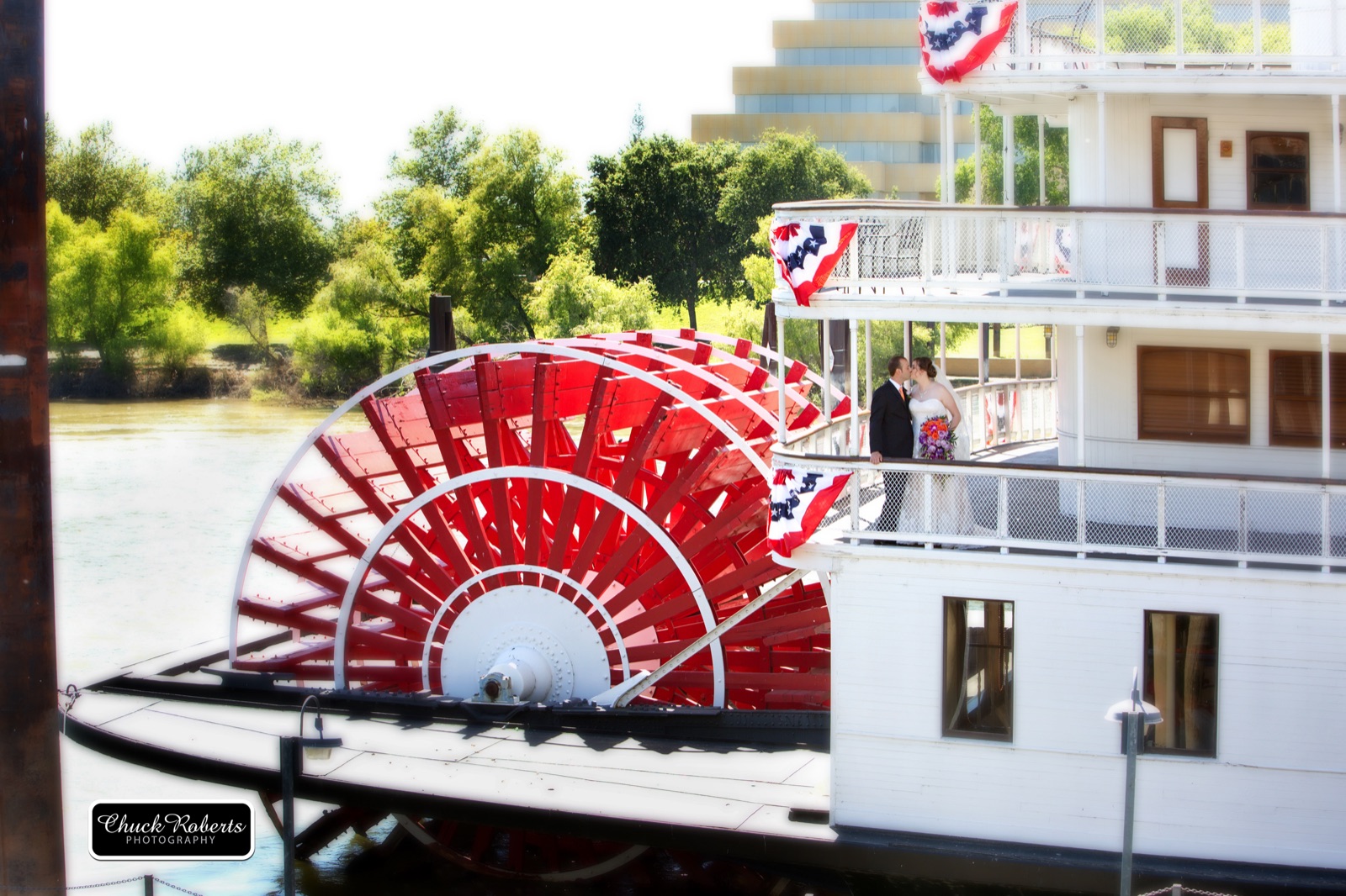 Wedding ceremony at the Delta King Hotel waterfront venue in Sacramento, California