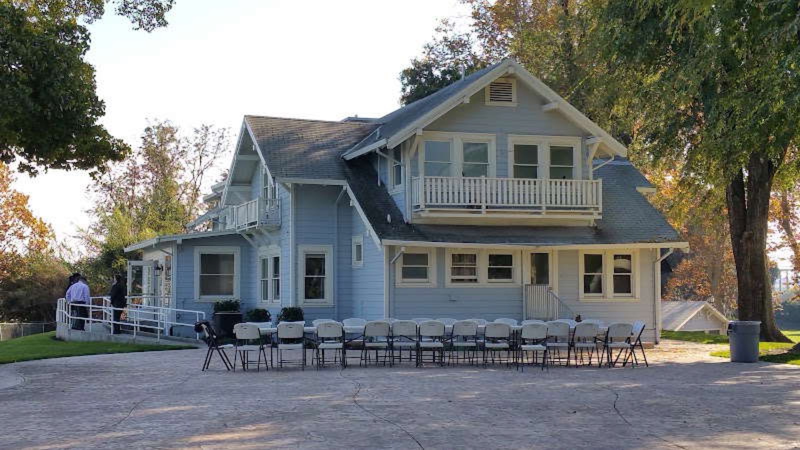 Lindley House