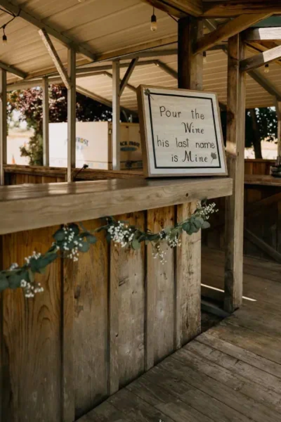 Pondside ceremony setting at Miracle Gardens wedding venue in Farmington, California