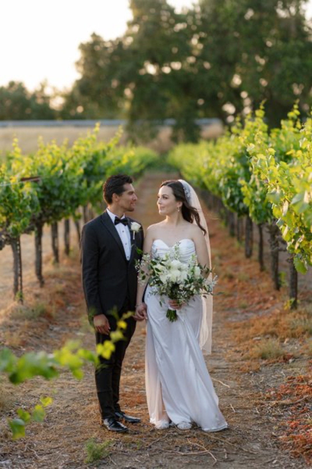 Wedding celebration at Scribner Bend Vineyards wedding venue in Sacramento, California