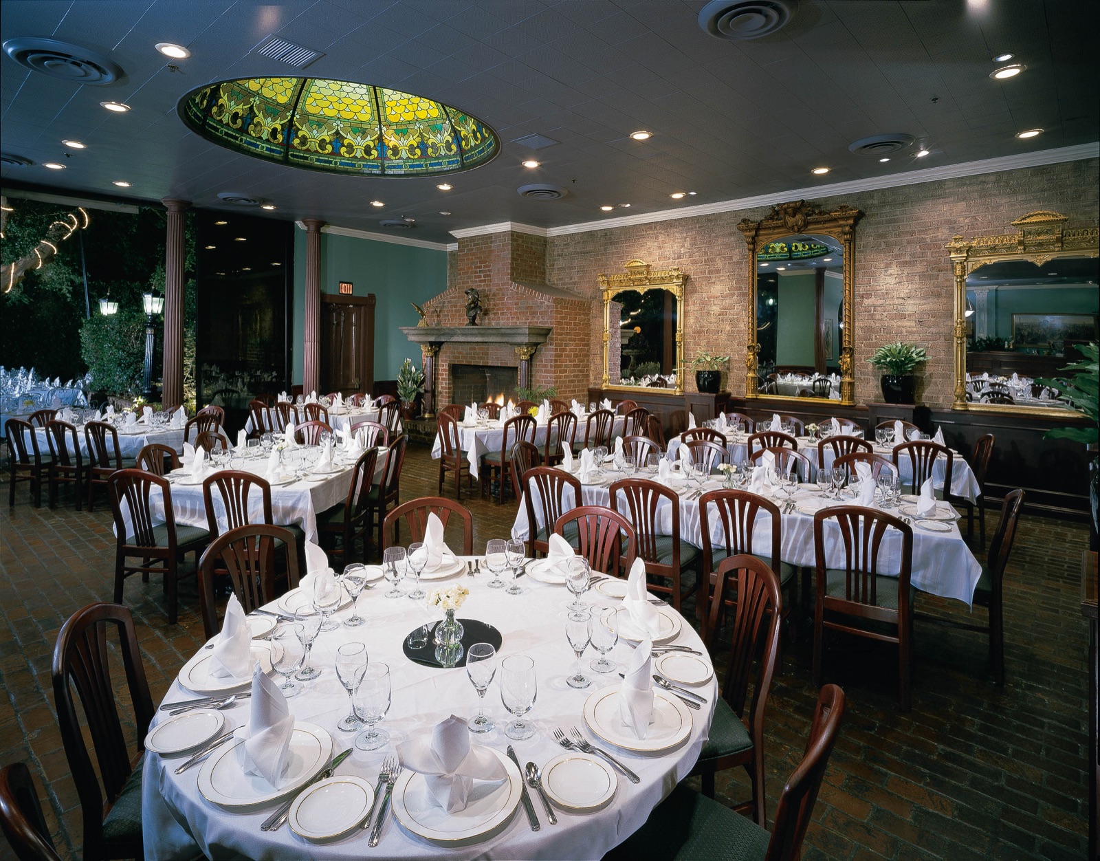 Elegant historic interior at The Firehouse Restaurant wedding venue in Sacramento