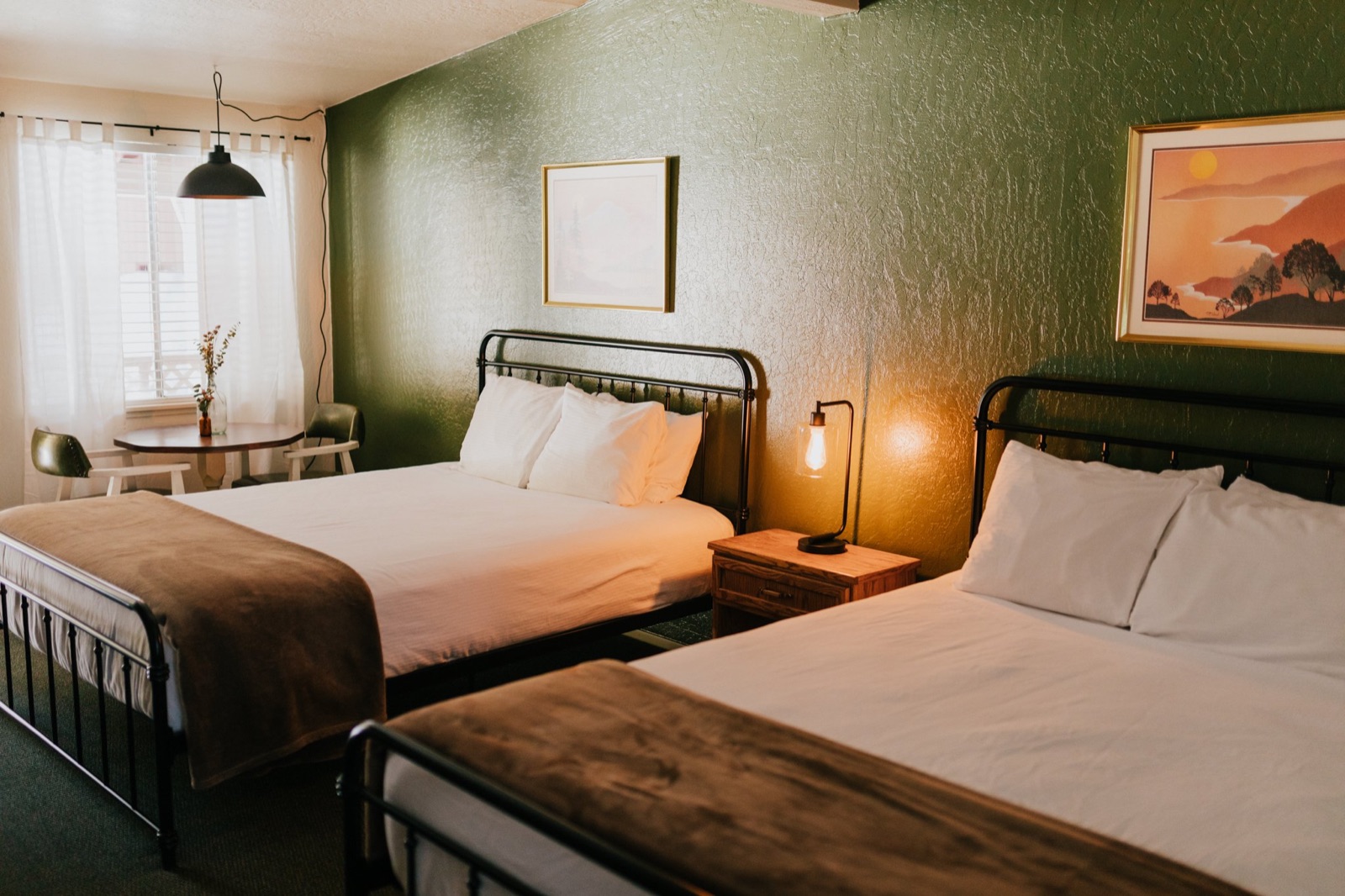 On-site lodging room for wedding guests at The Long Barn Lodge in Long Barn, California