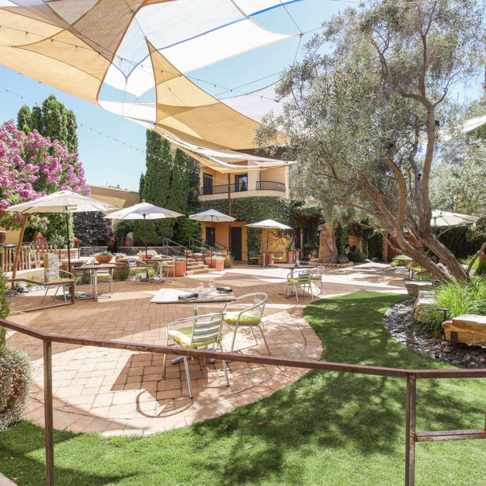 Outdoor garden seating area at The Reata Oakdale wedding venue in Oakdale, California