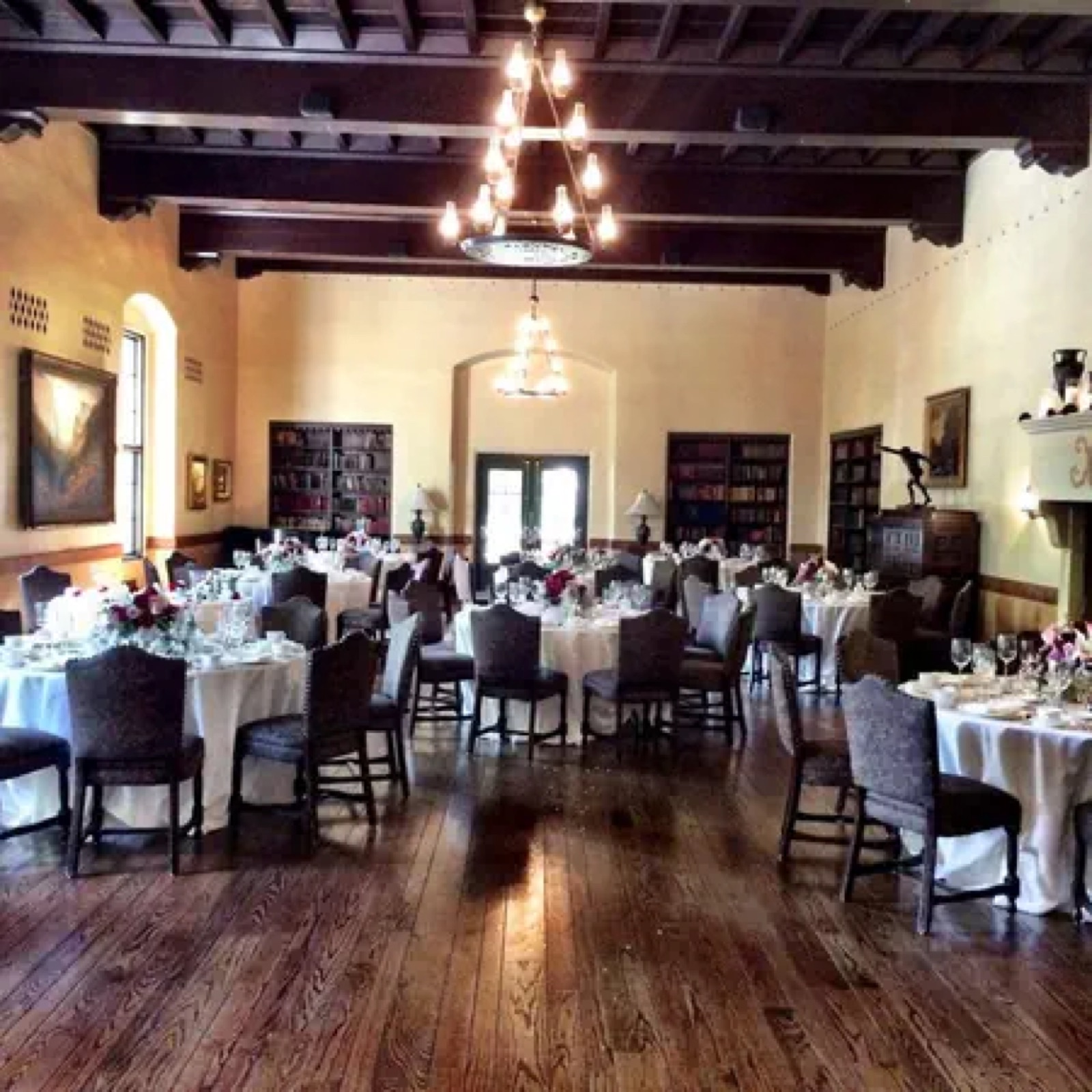 The Sutter Club historic wedding venue in Sacramento, California
