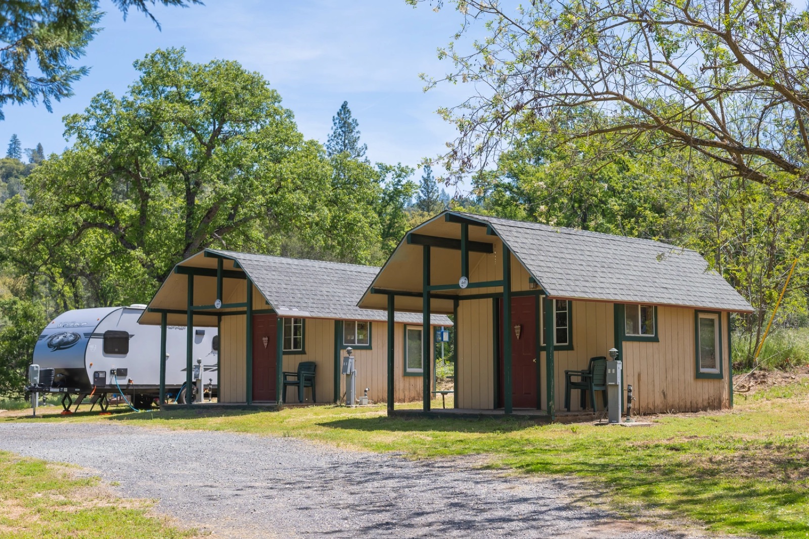 Swimming pool and recreation area at Yosemite Pines RV Resort & Family Lodging in Groveland, California